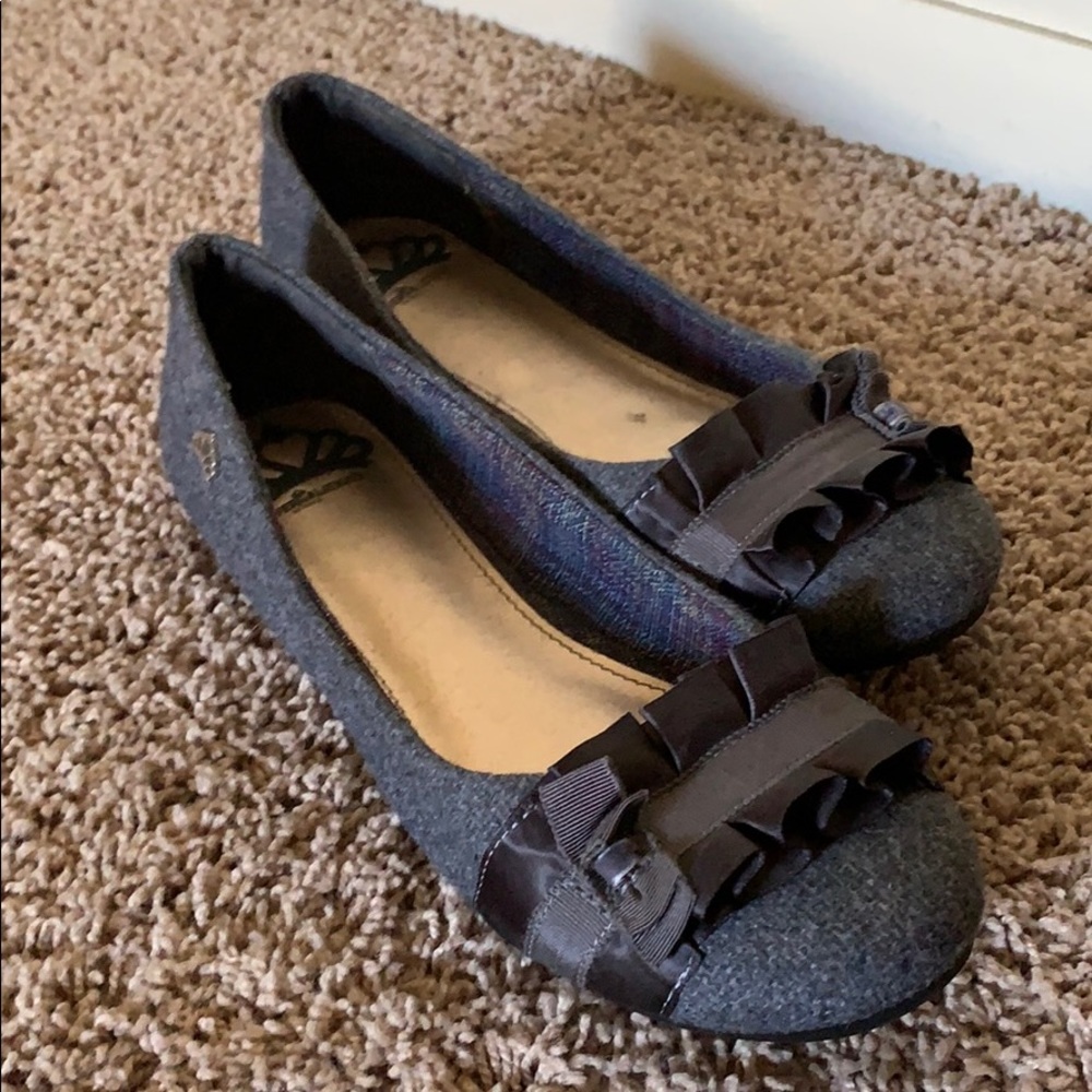Flats by Fergie